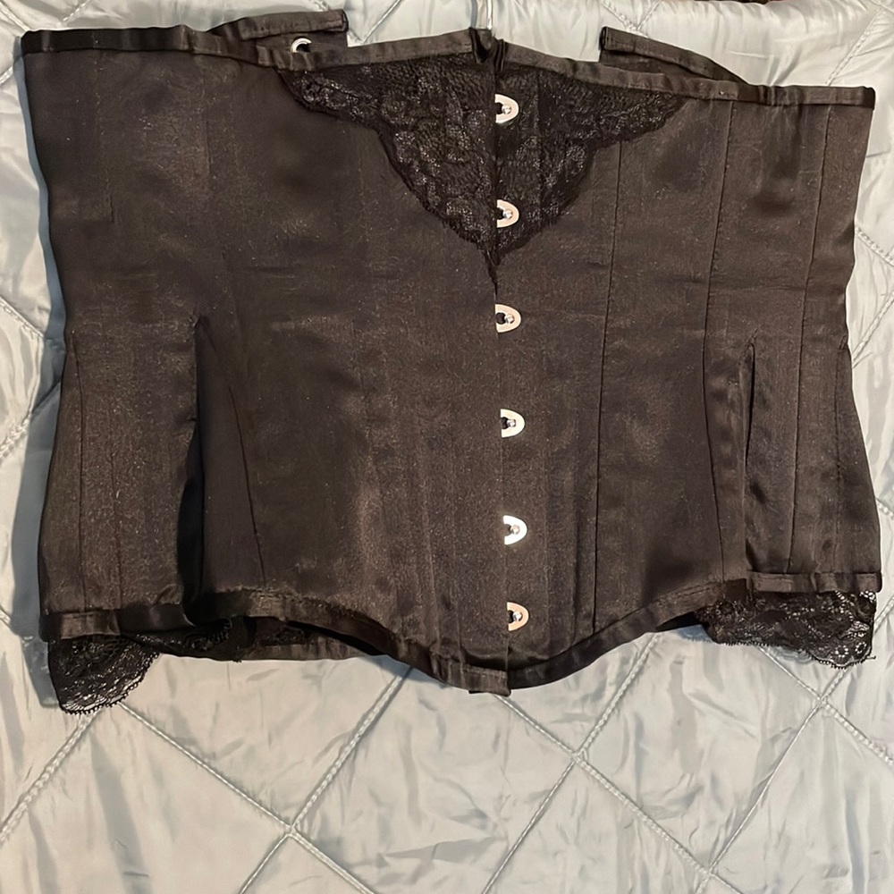 Corset